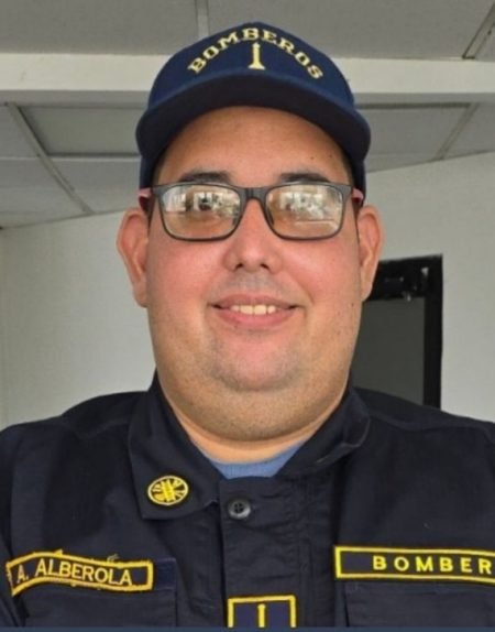 Bomberos lanzan campaña “Navidad Segura” y advierten sobre riesgos eléctricos en el hogar