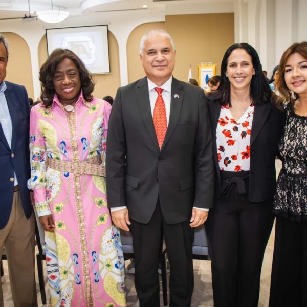 Nueva sede del Colegio Isaac Rabin refuerza la inversión en infraestructura y capital humano en Panamá